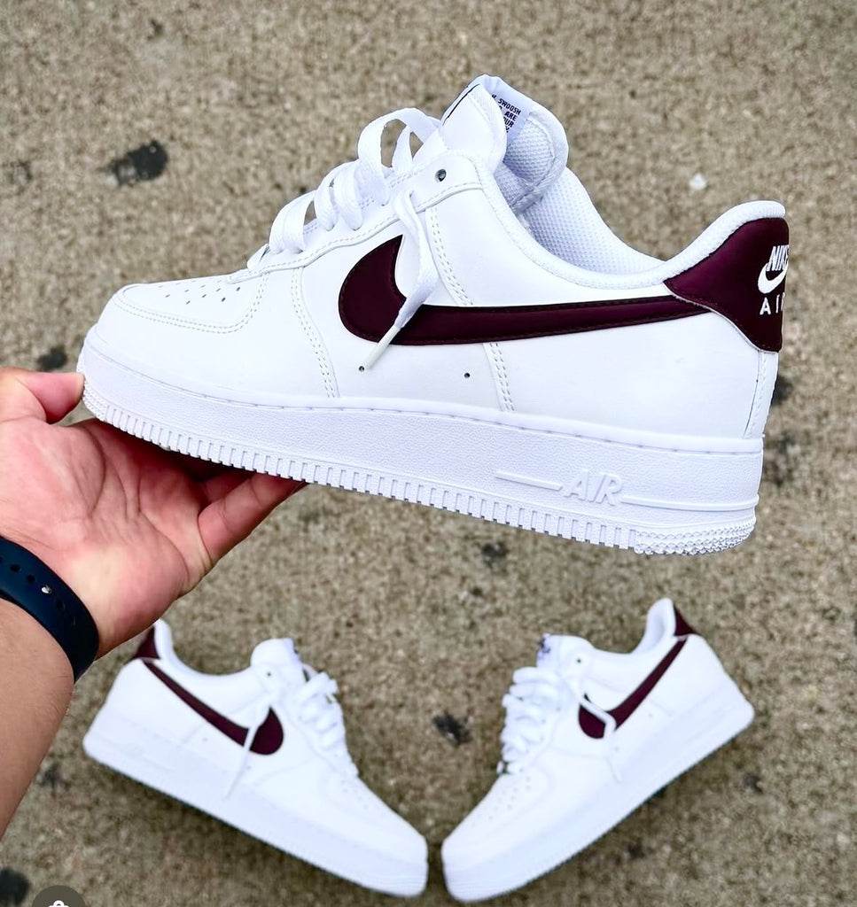 NIKE AIR FORCE 1 WHITE DARK BURGUNDY