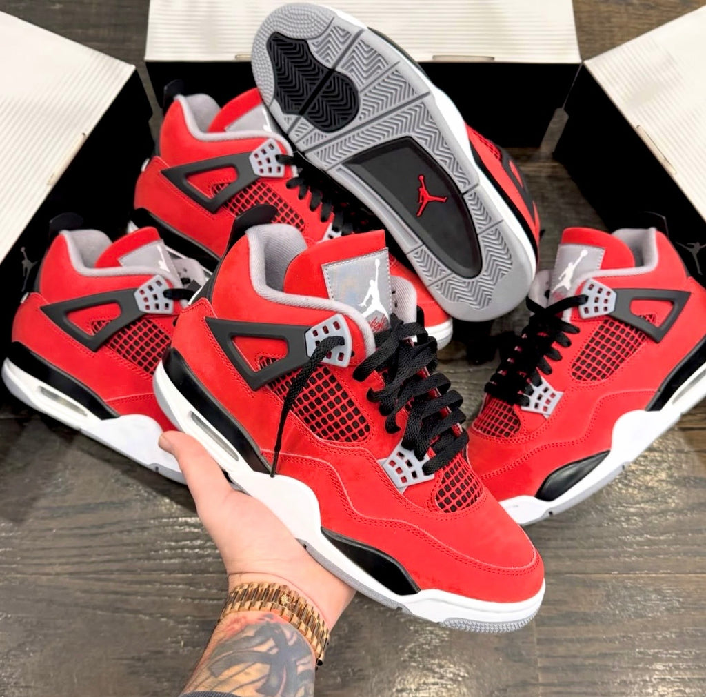 AIR JORDAN 4 TORO
