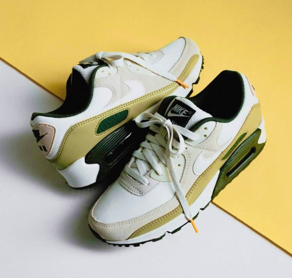 NIKE AIR MAX 90 WHITE NUDE OLIVE GREEN