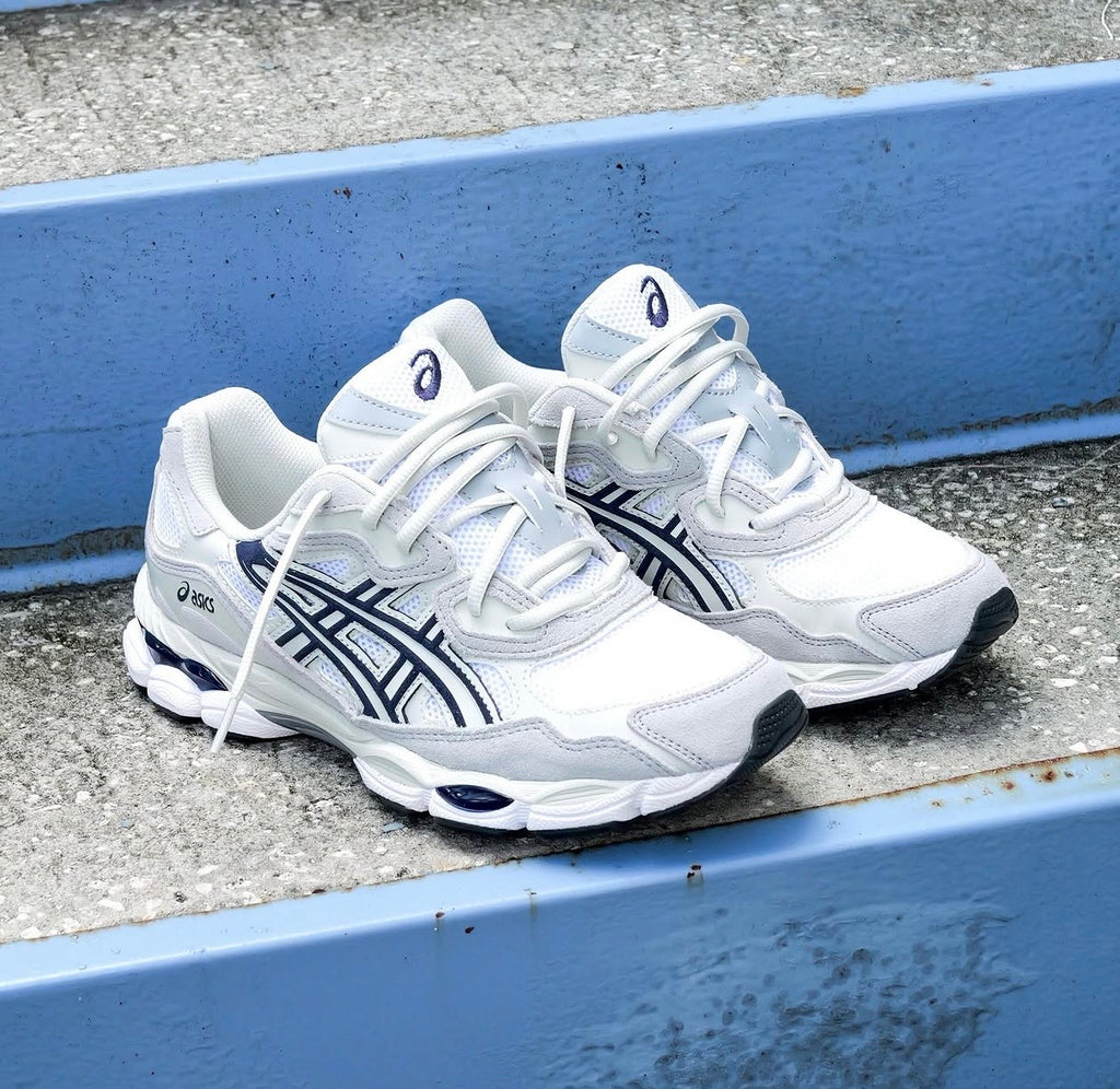 ASICS GEL TRAINERS WHITE GREY