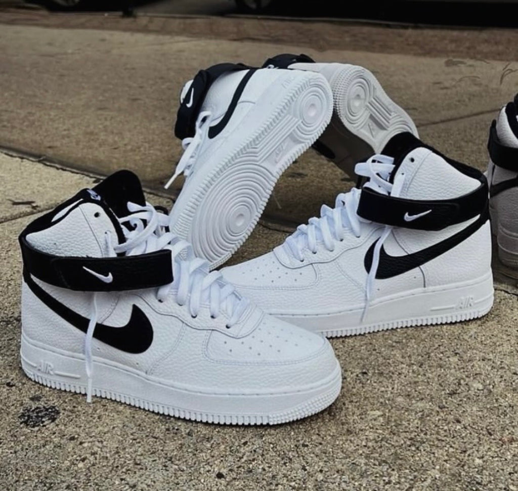 NIKE AIR FORCE 1 HIGH WHITE BLACK