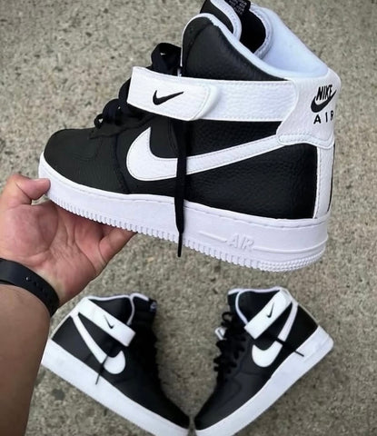 NIKE AIR FORCE 1 HIGH BLACK WHITE