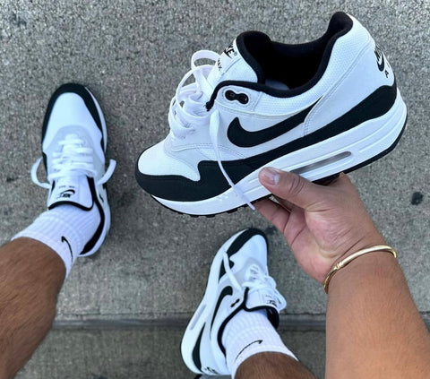NIKE AIR MAX 1 PANDA