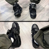 NIKE HUARACHE TRIPLE BLACK
