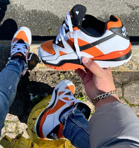 NIKE AIR TRAINERS BENGALS