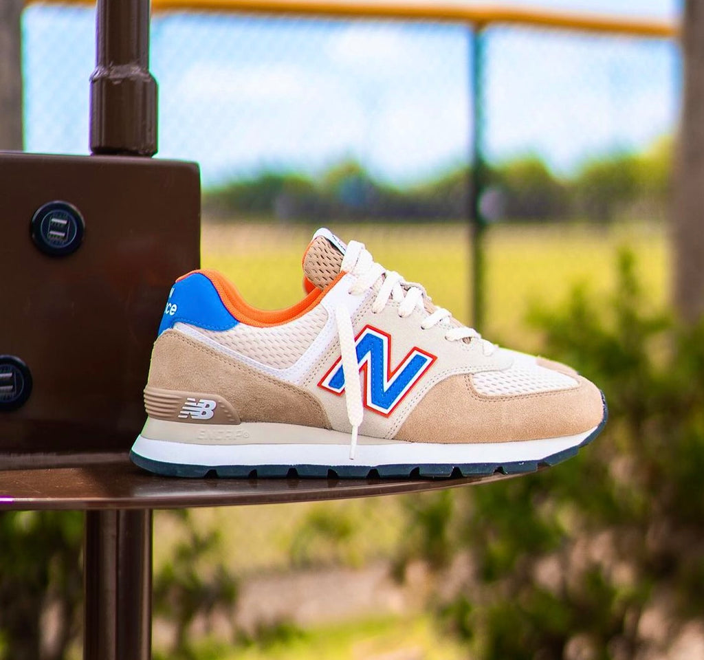 NEW BALANCE CLASSIC NUDE BLUE ORANGE