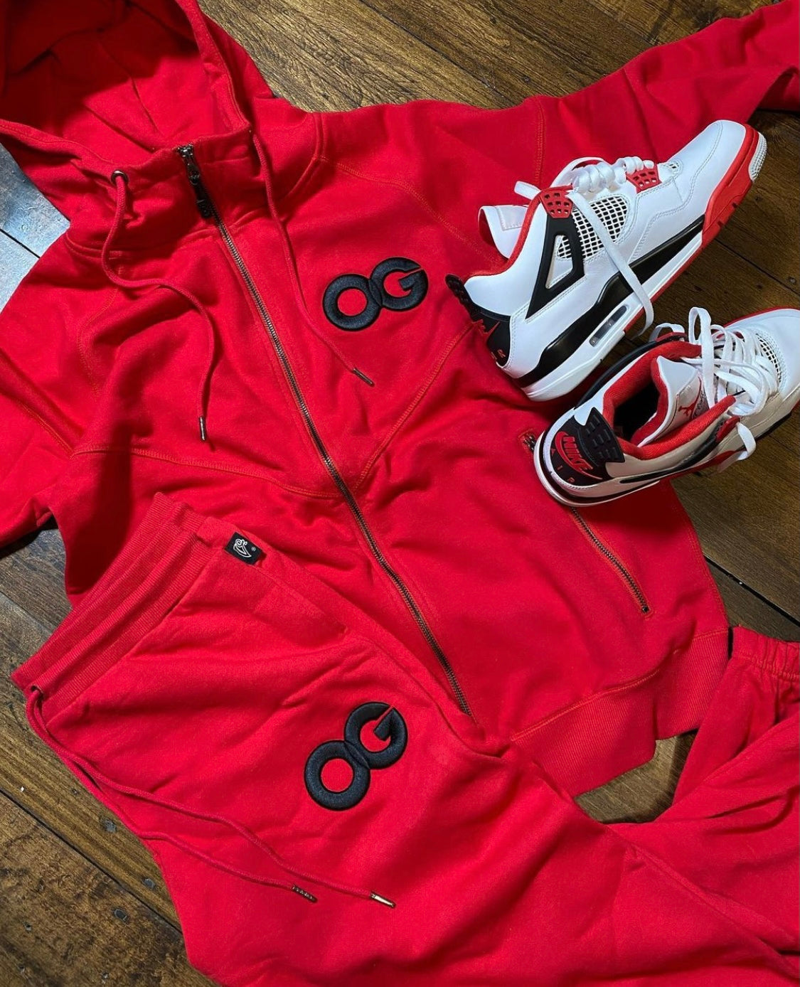 トップス BIRDOG Rubber patch sweat Red Böker Red Tree Gitd Patch | Boker USA