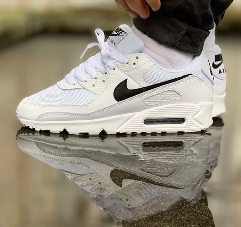 NIKE AIR MAX 90 WHITE BLACK