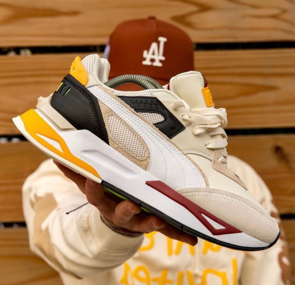 PUMA TRAINER WHITE NUDE MAROON YELLOW