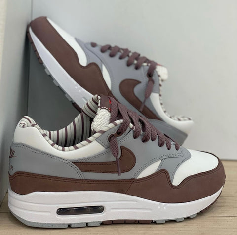 NIKE AIR MAX 1 WHITE GREY BROWN