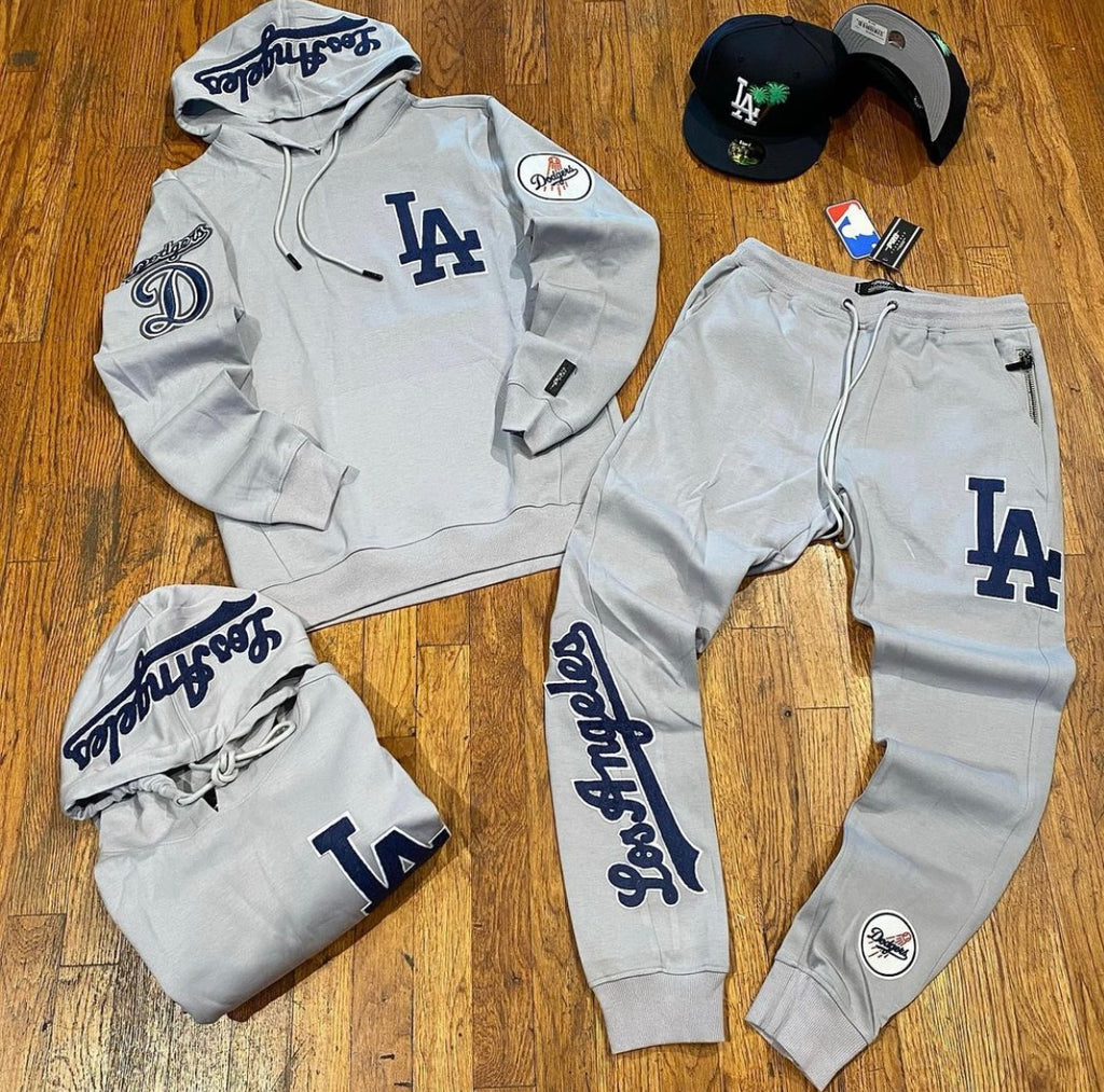 LOS ANGELES DODGERS EMBROIDERED SWEATSUIT