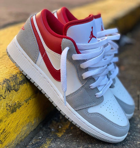 AIR JORDAN 1 LOW WHITE RED GREY